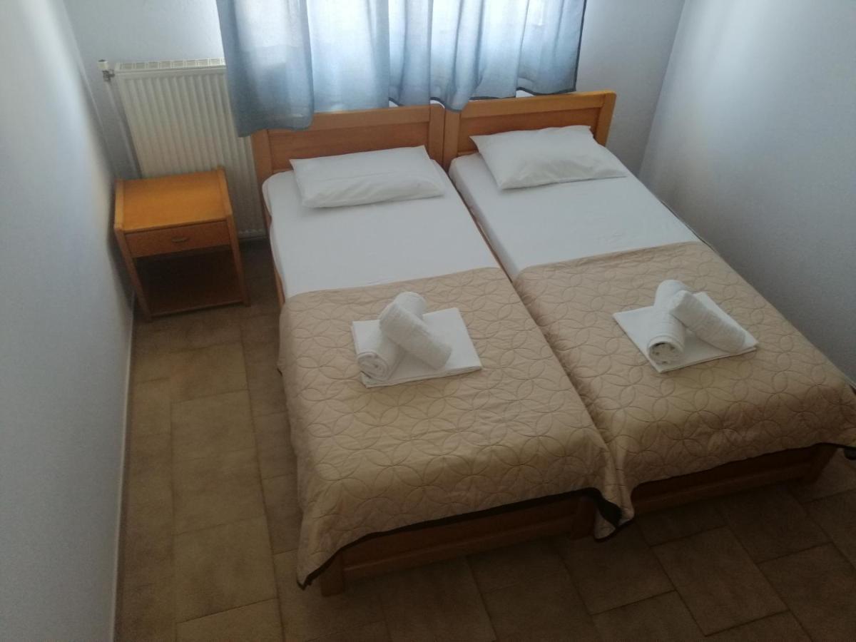 Dionisos Roses Apartman Dioniszíu-part Kültér fotó